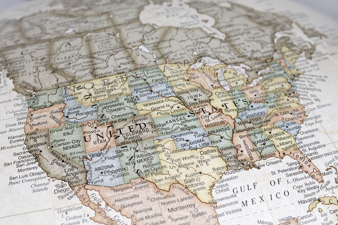 State Employment Law Updates: AI, Paid Leave, and Workplace Regulations